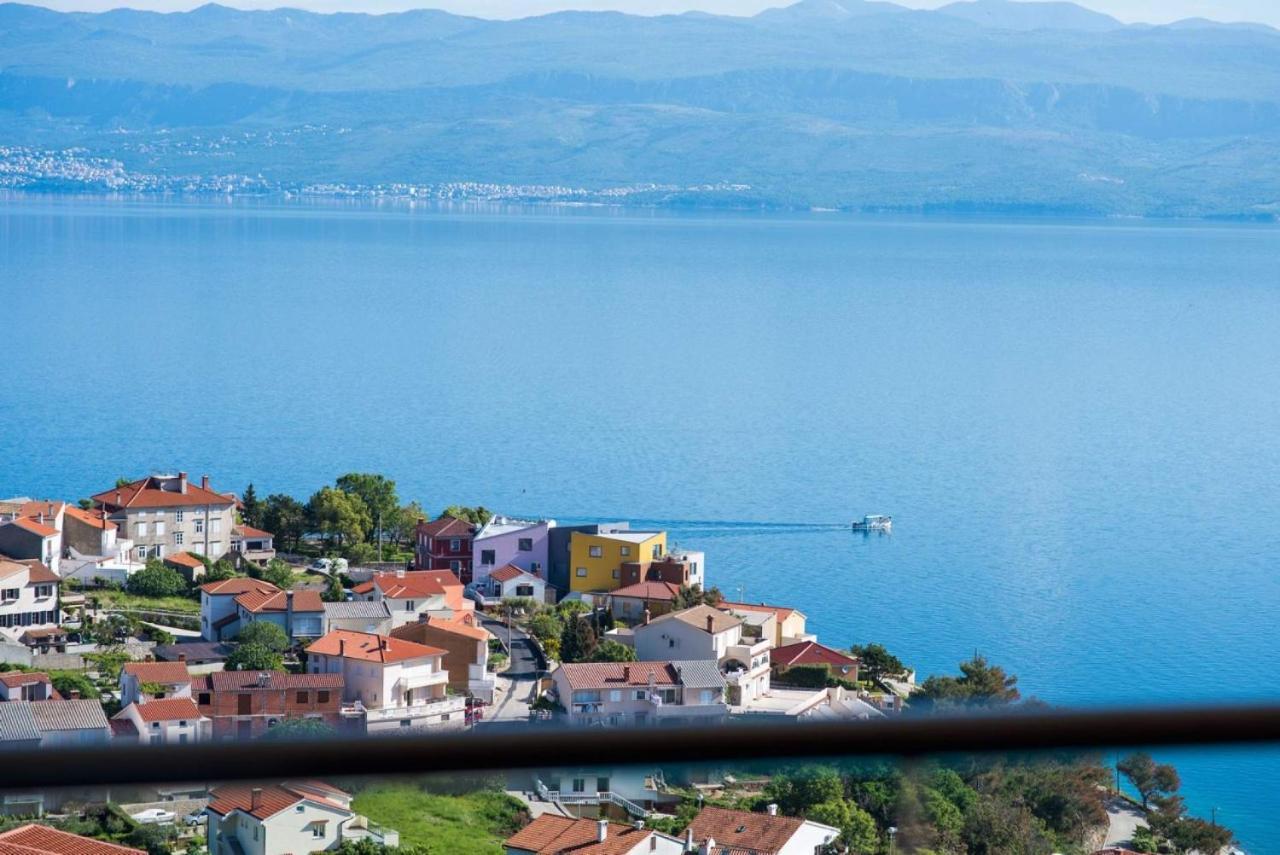 Apartman Zoe Vrbnik Exterior foto